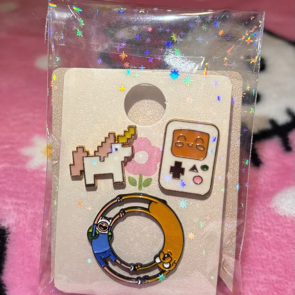 ADVENTURE TIME Pin Set - Picture 1 of 2
